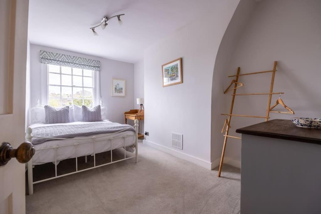 Beautiful & Spacious Retreat In Winchester Esterno foto