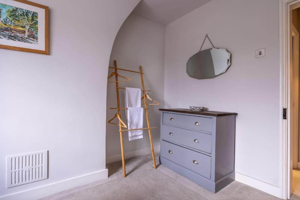 Beautiful & Spacious Retreat In Winchester Esterno foto