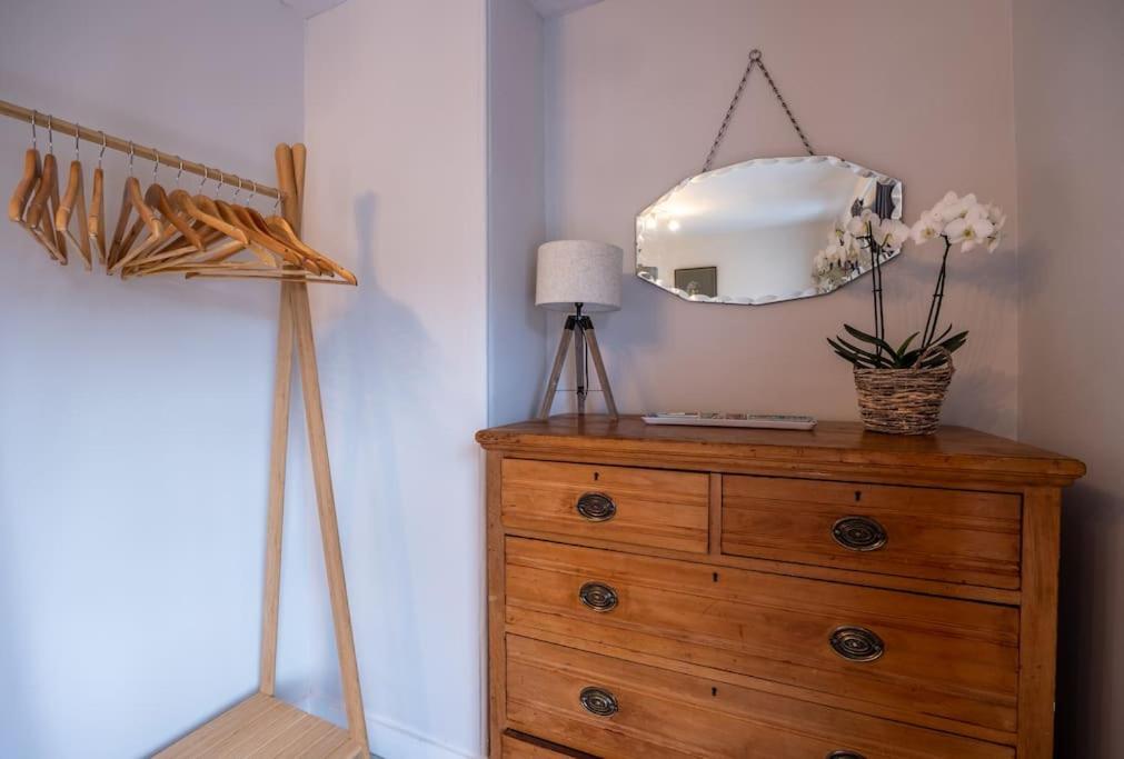 Beautiful & Spacious Retreat In Winchester Esterno foto